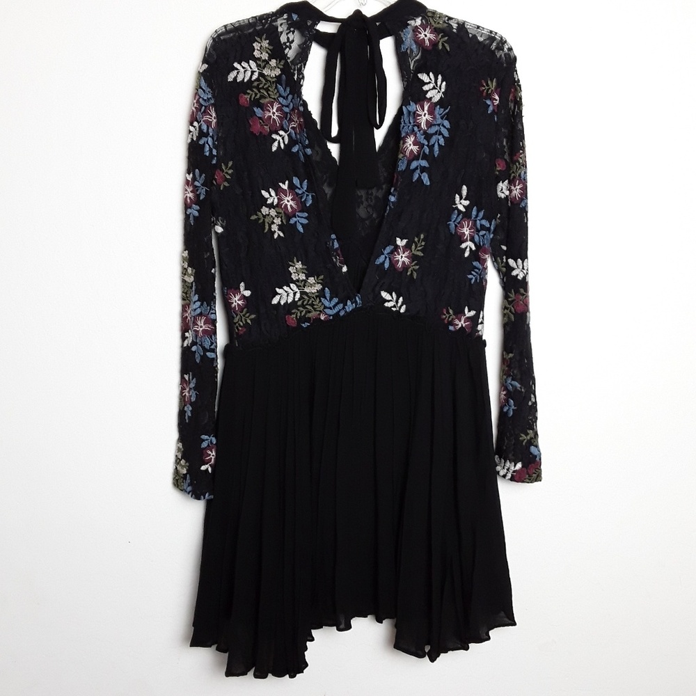 💜 Chelsea & Violet Romantic Rebel Floral embroidered dress Gothic Black - Picture 2 of 4